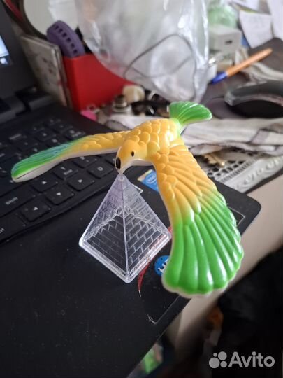 Б/У противовес декоративный птица