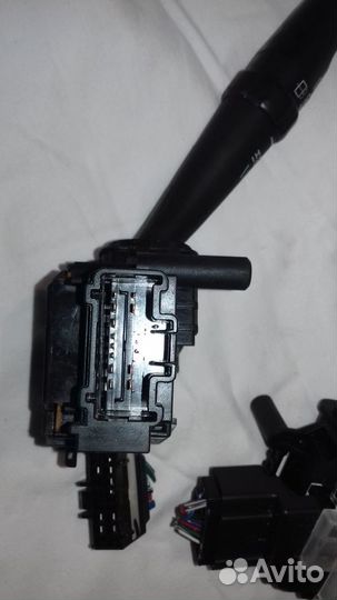 Подрулевой переключатель toyota