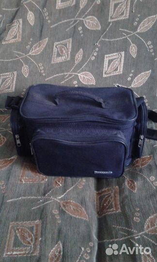 Видеокамера Панасоник 220х