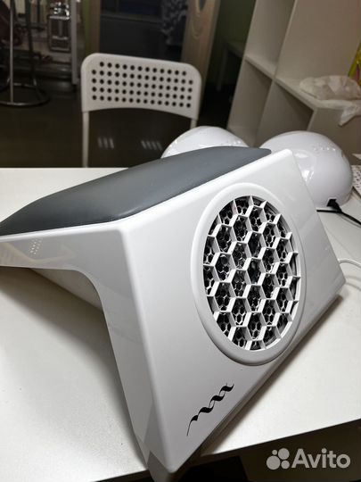 Пылесос для маникюра