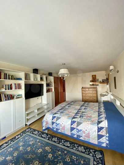 4-к. квартира, 127 м², 5/6 эт.