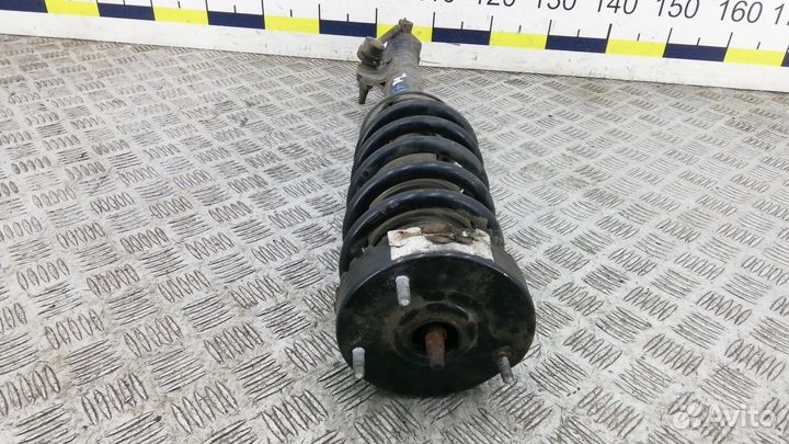 Стойка передняя Chrysler 300C (2004–2011)