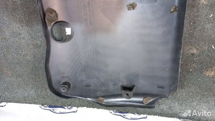 Декоративная накладка двигателя Land Rover