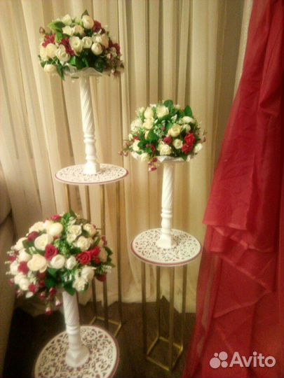 Цветы для оформления стола молодых