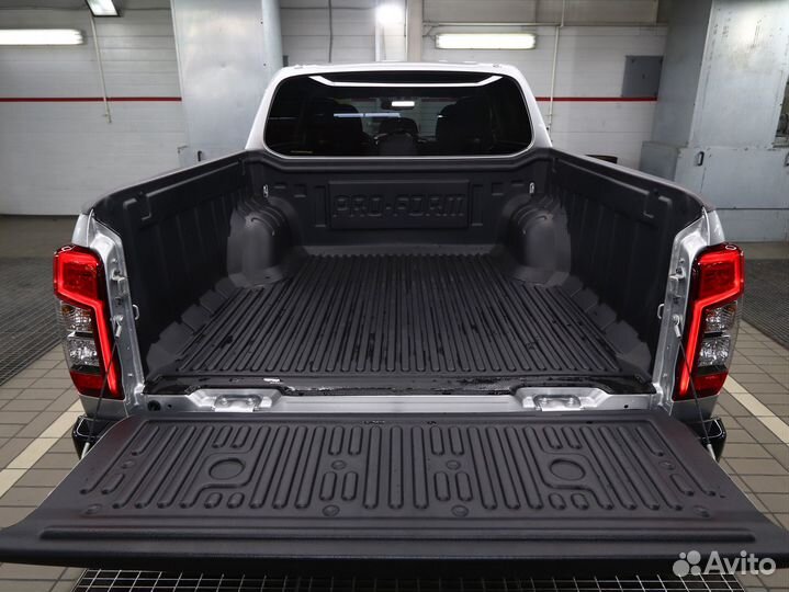 Mitsubishi L200 2.4 AT, 2023, 70 км