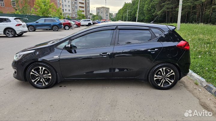 Kia Ceed 1.6 AT, 2015, 175 000 км