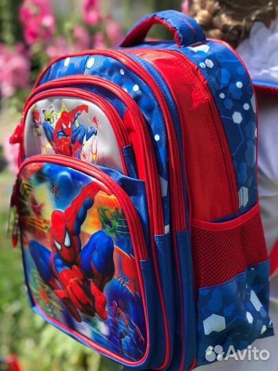 Рюкзак школьный