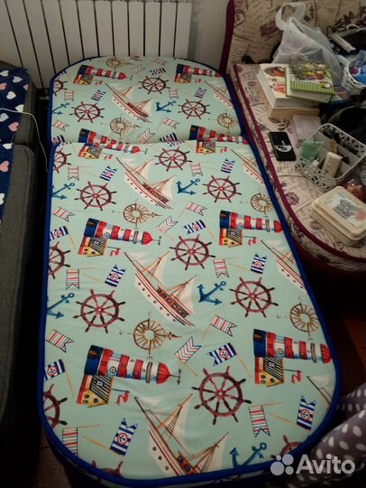 Продам два подростковых дивана 90/190