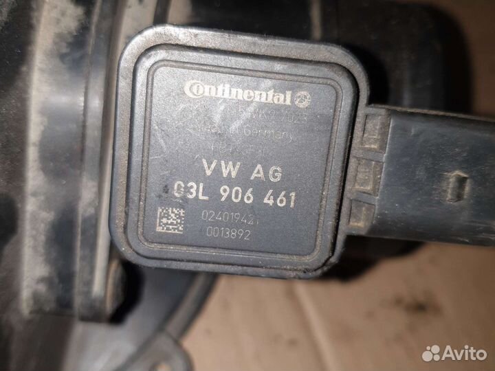 Расходомер воздуха 03L906461 volkswagen polo 6R