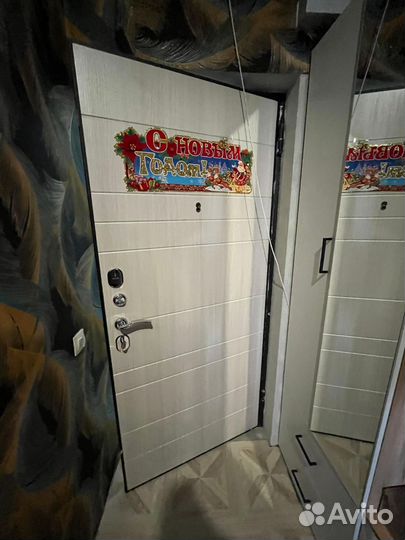 Дверь входная бу 960 левая