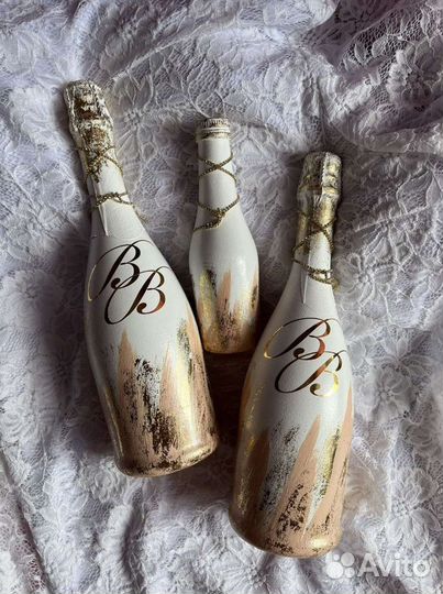 Бутылка шампанского на свадьбу