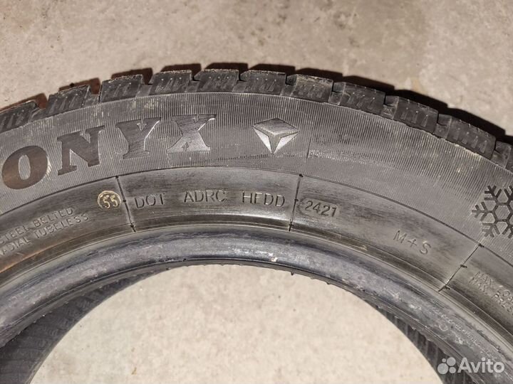 ONYX NY-W703 205/60 R16 92H