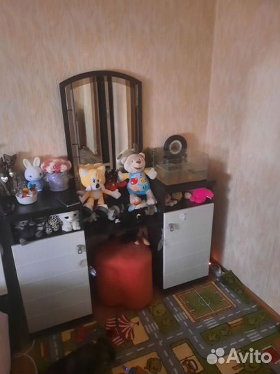 Трильяж с зеркалом