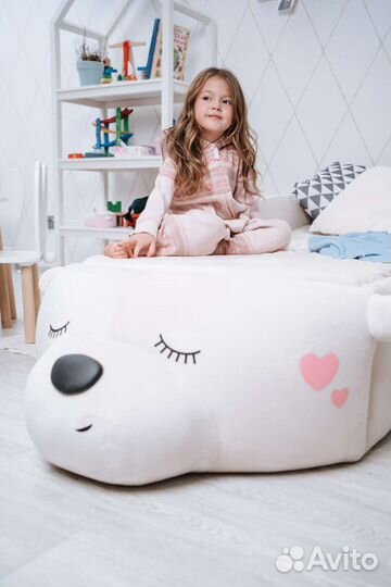 Детская кровать с мягкими бортиками