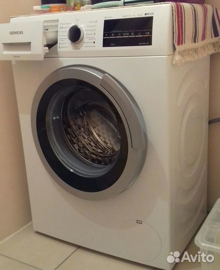 Стиральная машина на 7кг Siemens iQ500 WS 12T460