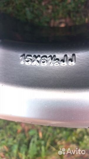 Литые диски R15 4x114.3,3 диска с Шинами на летней
