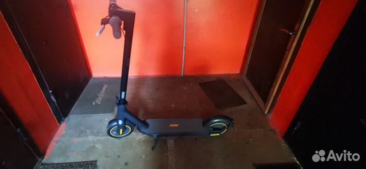 Электросамокат Ninebot Kickscooter MAX G30P