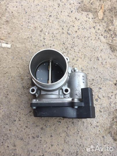 Дросельная заслонка Тигуан 2.0 TSI 06F 133 062 J