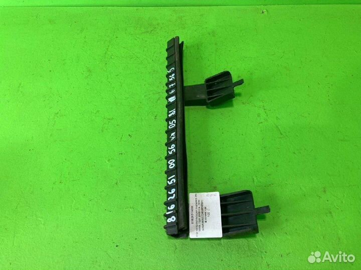 Планка направляющая подъема стекла MAN TGA