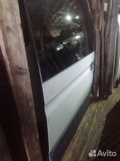 Боковая дверь Ивеко Дейли 2012 г.в