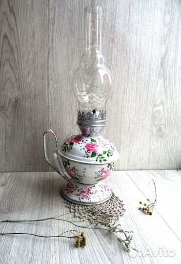 Керосиновые лампы с декором и подсветкой