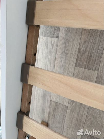 Детская кровать с матрасом