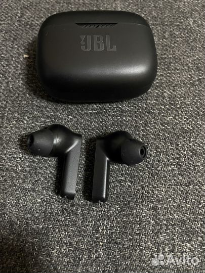 Беспроводные наушники jbl tune 230nc