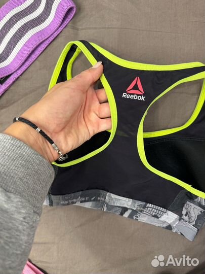 Спортивный топ бра reebok xs