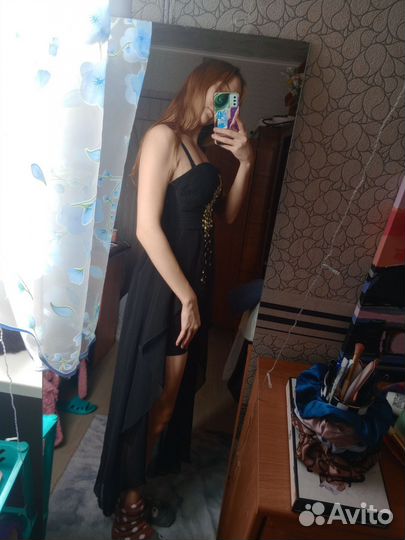 Вечернее платье