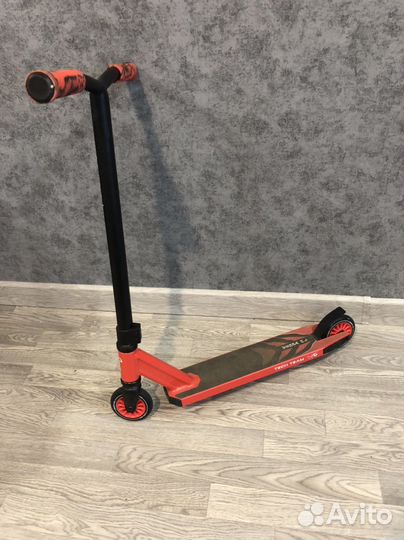 Трюковой самокат для ребёнка