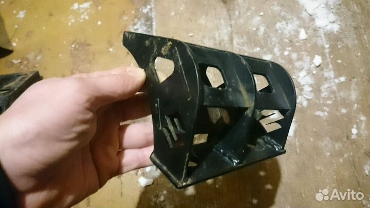 Кронштейны багажника Suzuki GV