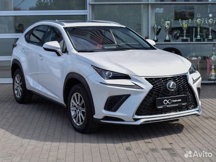 Lexus NX 2.0 AT, 2018, 51 901 км