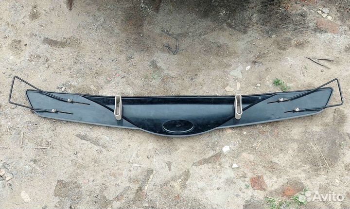 Спойлер капота Хендай Старекс 98-07г