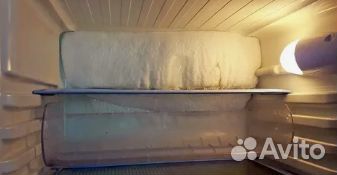 Уплотнитель для холодильника Hisense RR-220D4AG2