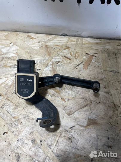 Датчик высоты дорожного просвета Bmw X5 E70 2012