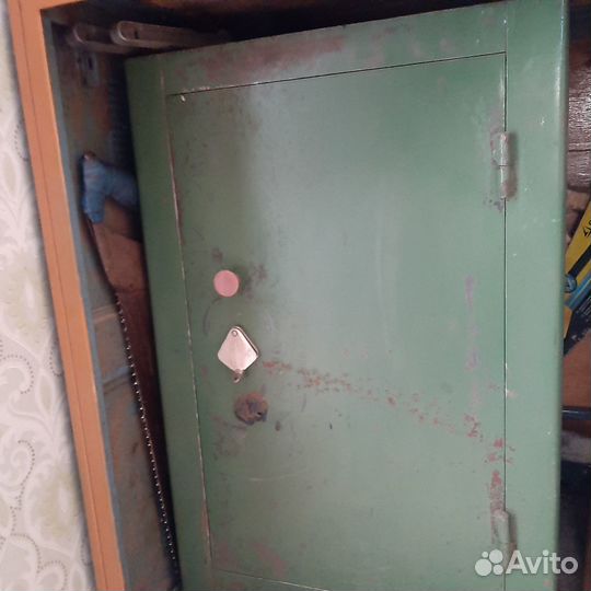 Шкаф металлический (сейф) СССР