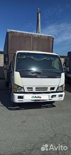 Isuzu NQR75, 2008