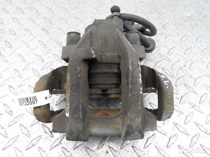 Суппорт задний левый Mercedes GL W164