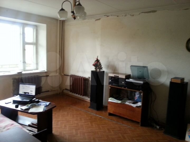 2-к. квартира, 50 м², 2/9 эт.