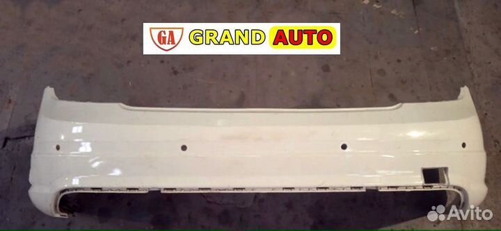 Задний бампер Mercedes Benz W204