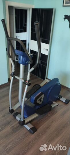 Эллиптический тренажер