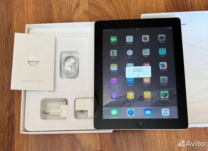 iPad 3-го поколения 32Гб Wi-Fi + Cellular