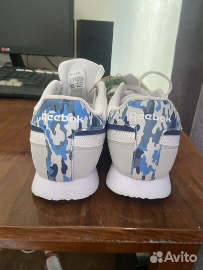 Мужские кроссовки reebok оригинал 42 размер