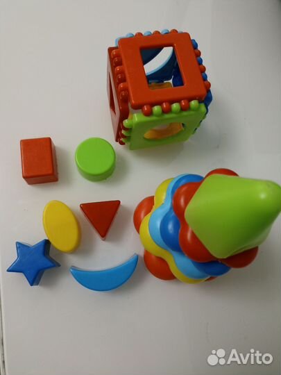 Развивающие игрушки