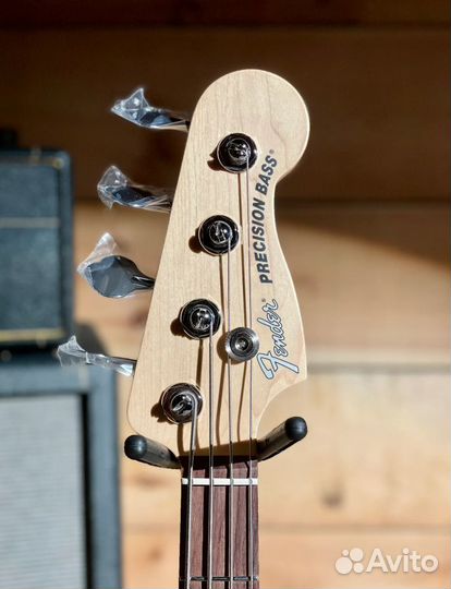 Бас-гитара Fender Precision USA (Комплект)
