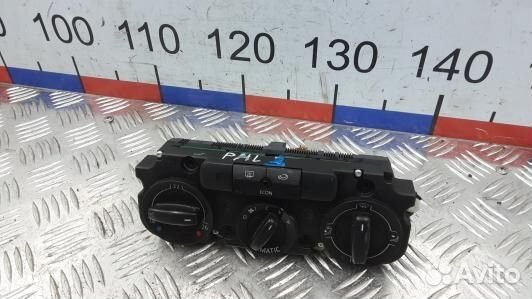 Блок управления печки и климат-контроля volkswagen
