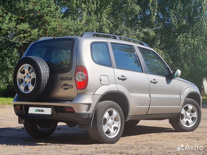 Chevrolet Niva, 2012