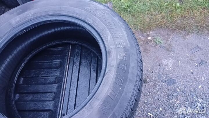 Bridgestone Dueler H/L 245/65 R17 111