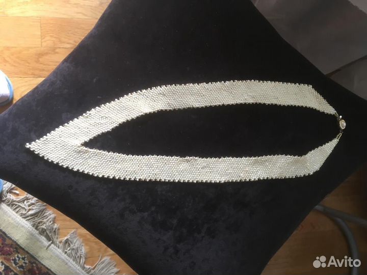 Колье и подвески из бисера. Ручная работа
