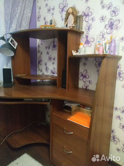 Компьютерный стол